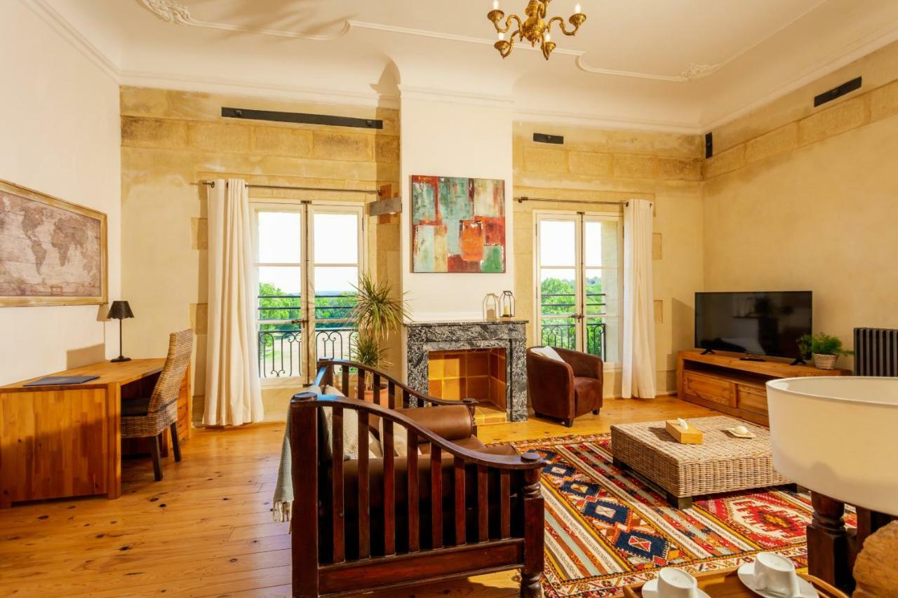 Chateau De Pondres Villevieille Luaran gambar